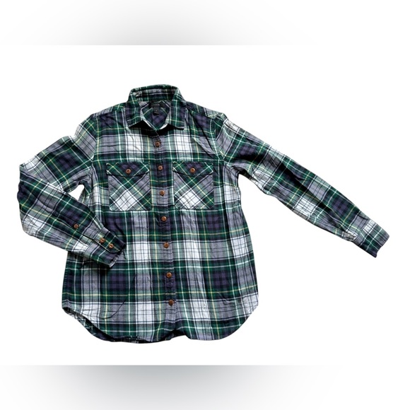 J. Crew Tops - J. Crew Women’s Size 2 Plaid Flannel button up shirt green white Winter Casual
